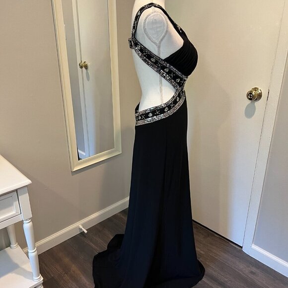 Betsy & Adam Black Sequined Front cross Cut Out Gown, Size 10 - Picture 10 of 16